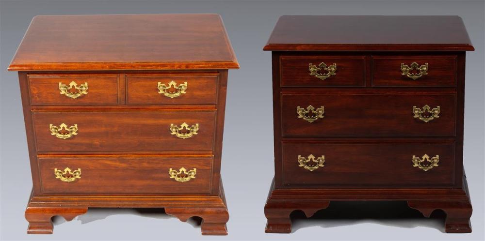 TWO LINEAGE CHIPPENDALE STYLE MAHOGANY 33c1af