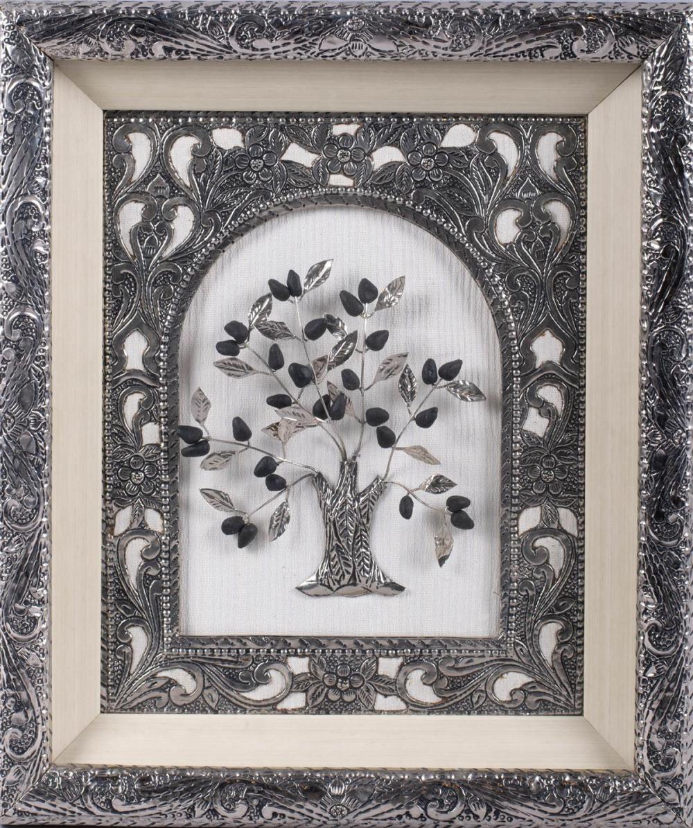 FRAMED TIN DECORATIVE TREE SCULPTURE 33c400