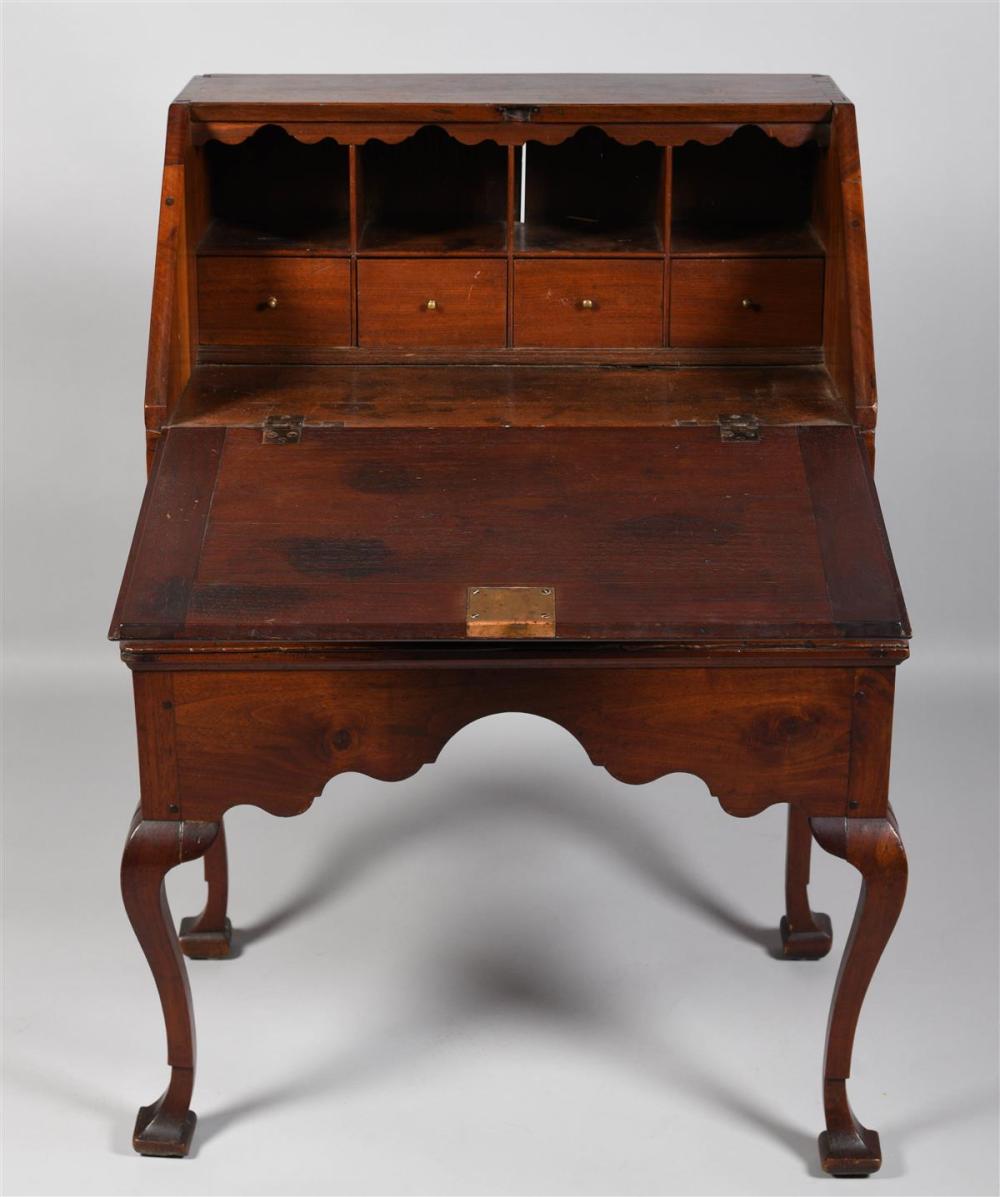 CHIPPENDALE MAHOGANY SLANT FRONT