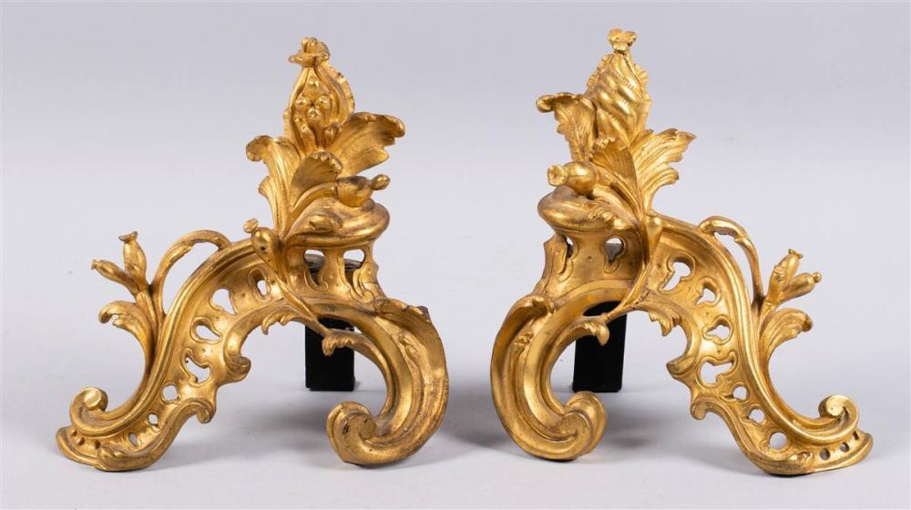 PAIR OF LOUIS XV STYLE ORMOLU CHENETS 33c4f2