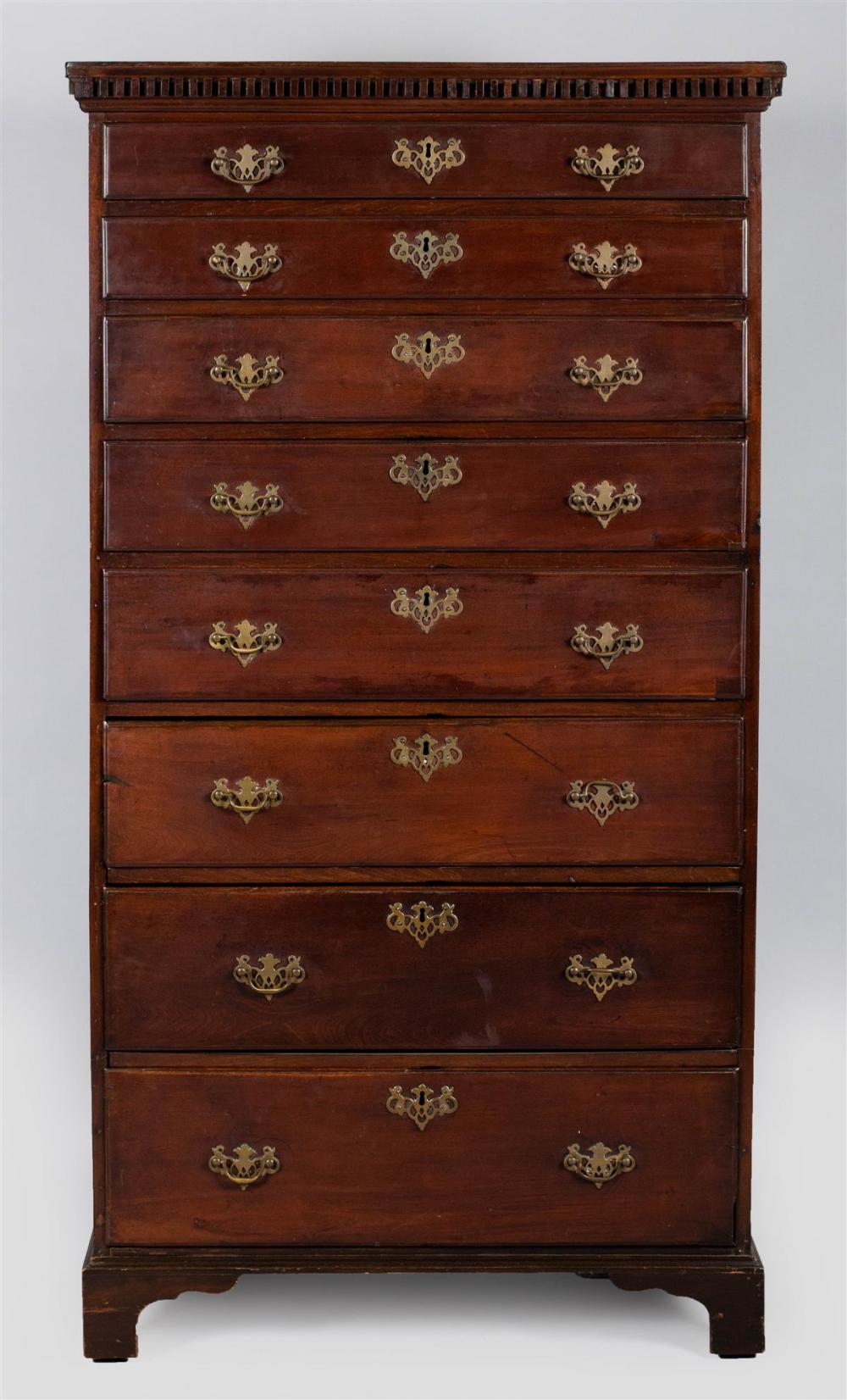 CHIPPENDALE MAHOGANY TALL CHEST 33c54b