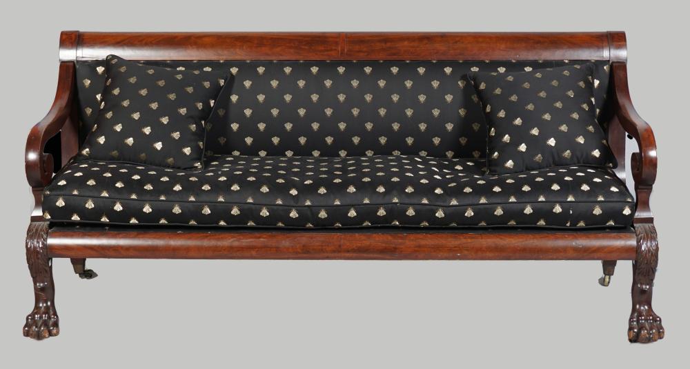 AMERICAN CLASSICAL MAHOGANY SETTEE  33c55a