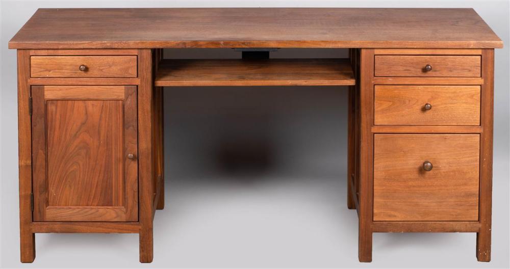 SHAKER STYLE CHERRY KNEEHOLE DESK