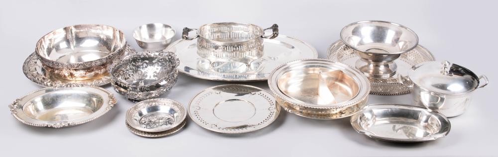 COLLECTION OF 18 SILVERPLATED AND