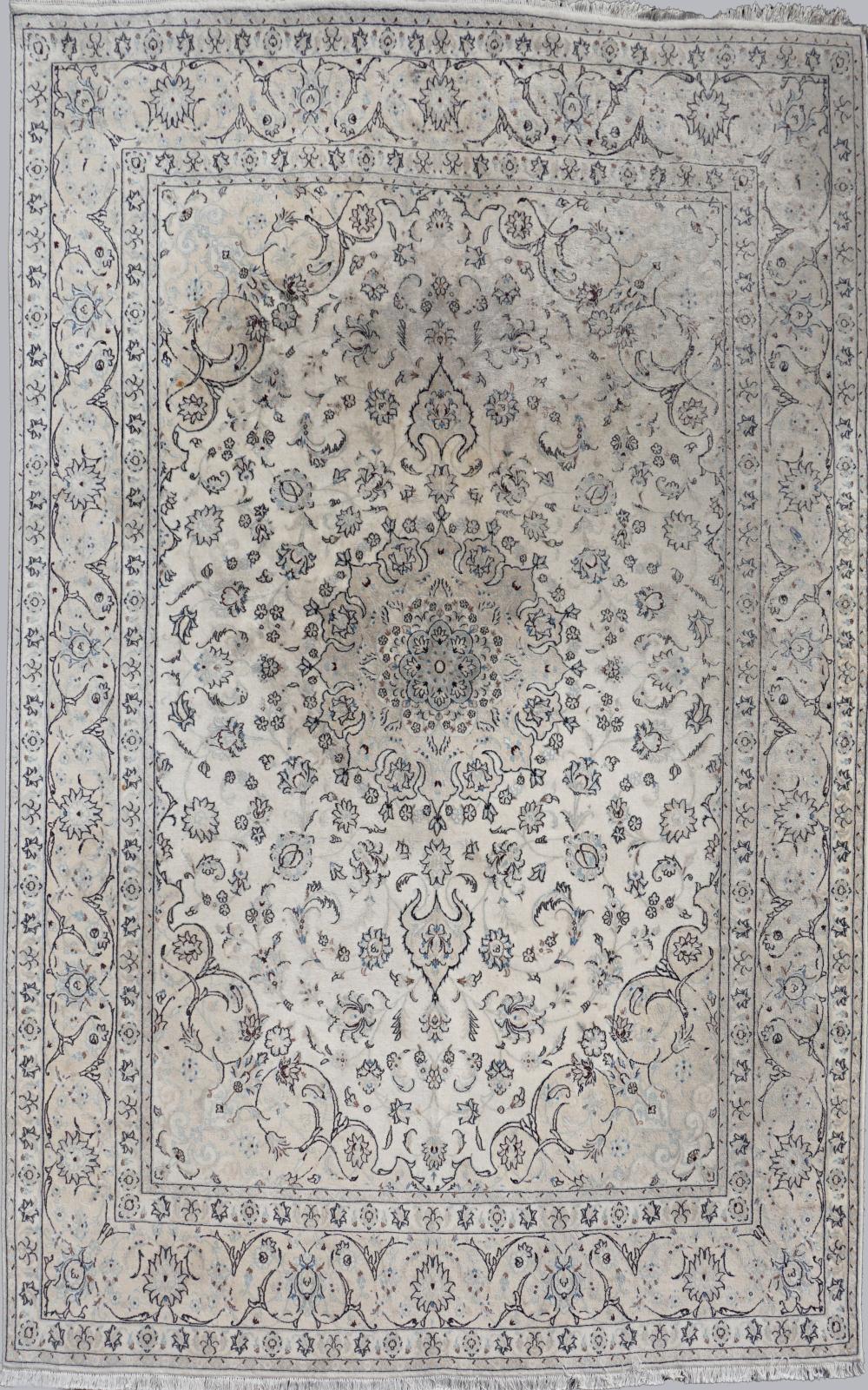 PERSIAN MEDALLION WOOL RUG APPROX.
