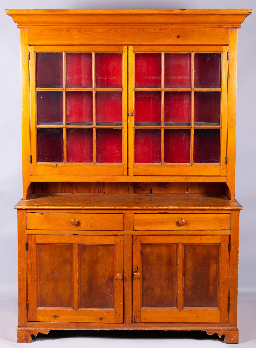 COUNTRY PINE CUPBOARD, 19TH CENTURY