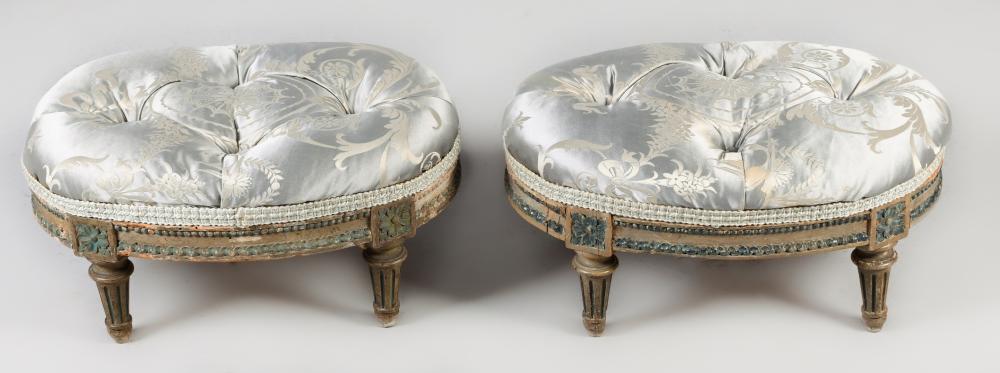 PAIR OF LOUIS XVI GREY AND BLUE 33c768