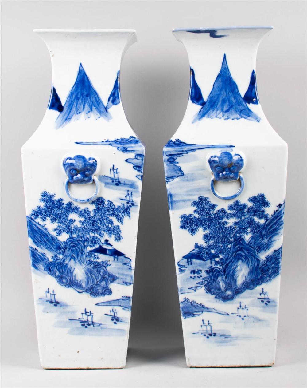 PAIR OF CHINESE BLUE AND WHITE