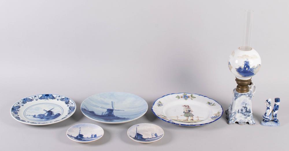 GROUP OF DUTCH PORCELAIN AND POTTERY,