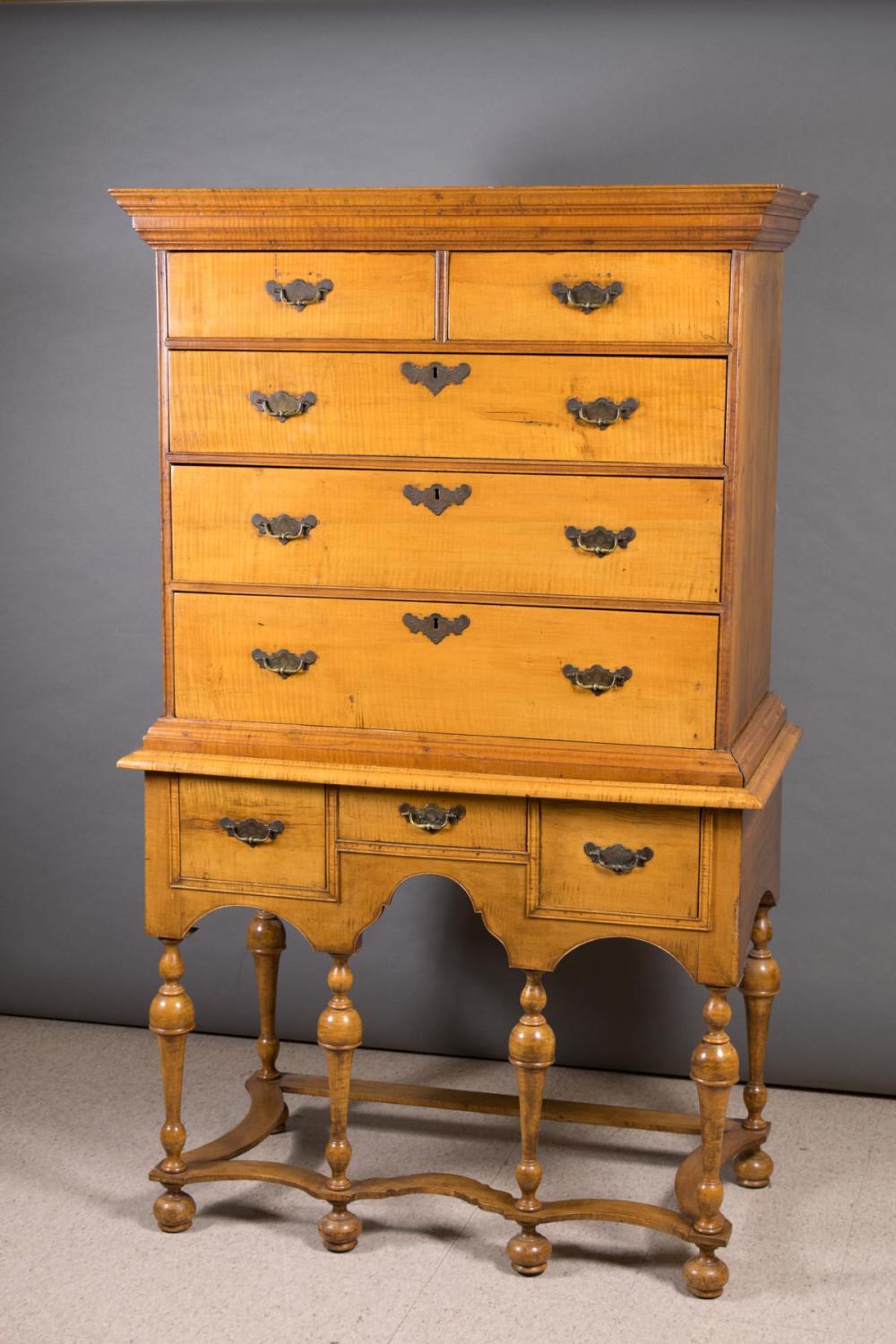 WILLIAM AND MARY STYLE HIGHBOY 33f0f2