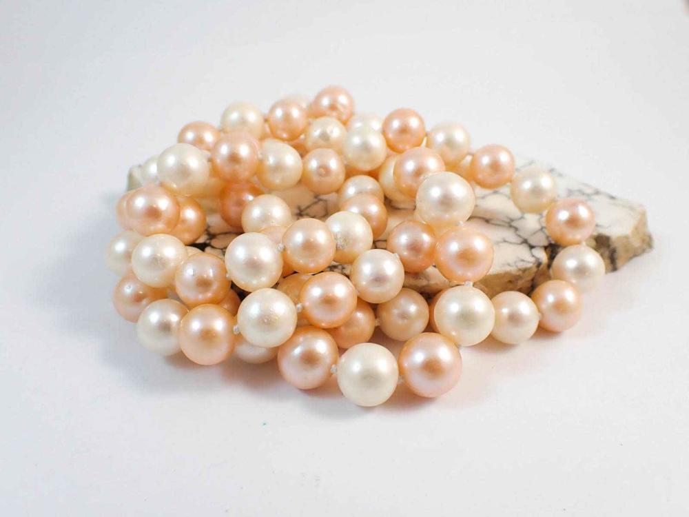 PEACH AND WHITE PEARL HAND KNOTTED 33f0fc