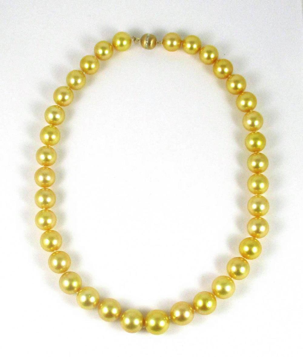 GOLDEN SOUTH SEA PEARL AND FOURTEEN