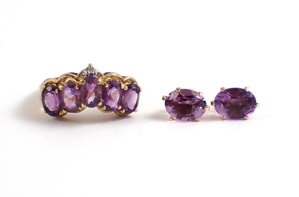 AMETHYST AND YELLOW GOLD RING AND 33f32a
