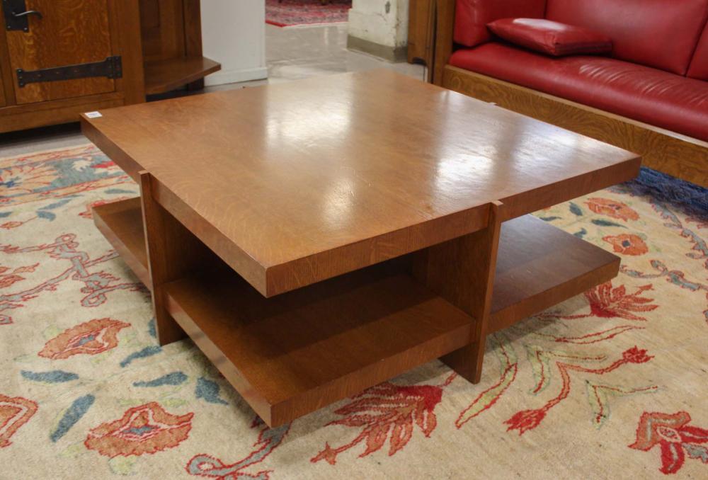 CRAFTSMAN STYLE OAK COCKTAIL TABLE  33f3ba