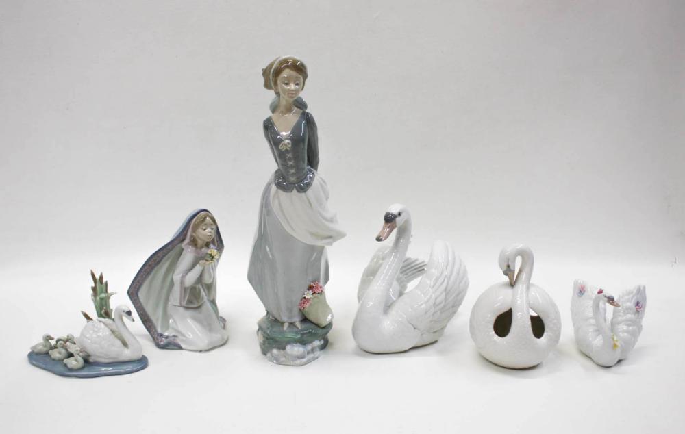 SIX LLADRO PORCELAIN FIGURINES  33f3f2