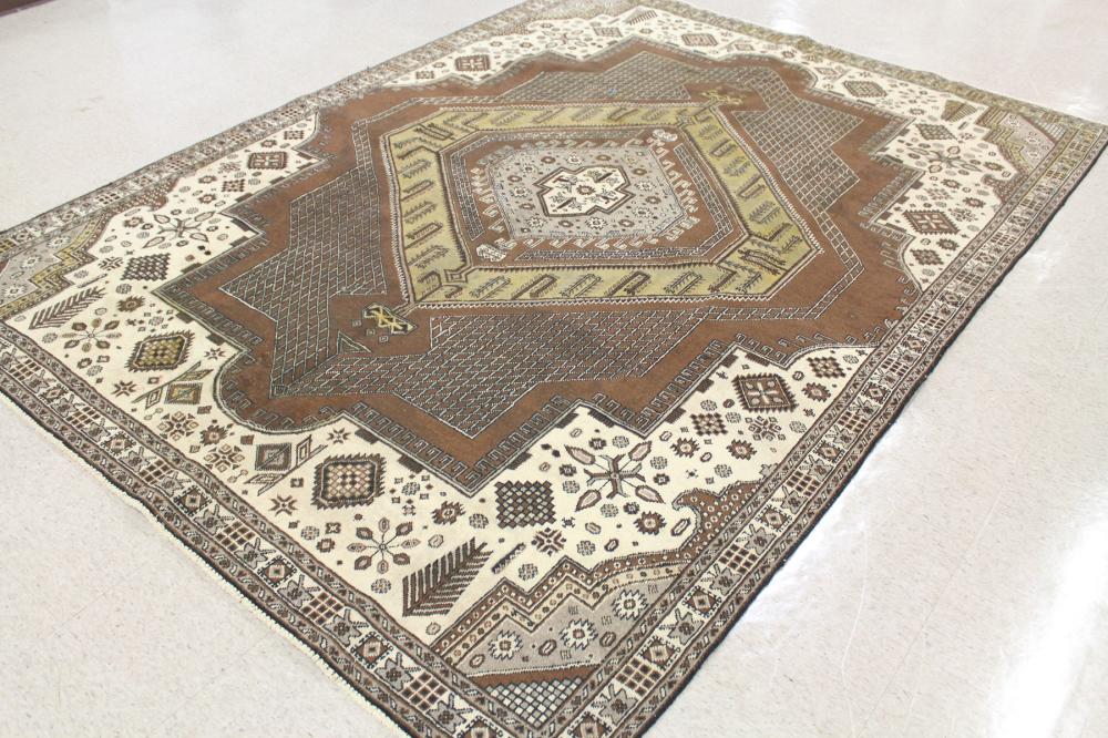 HAND KNOTTED PERSIAN CARPET, GEOMETRIC