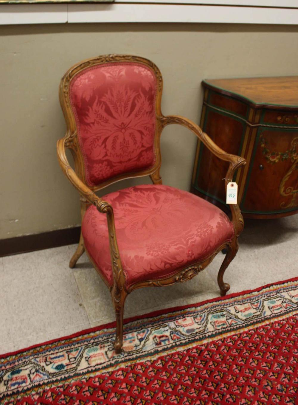 PAIR OF LOUIS XV STYLE FAUTEUILS  33f479