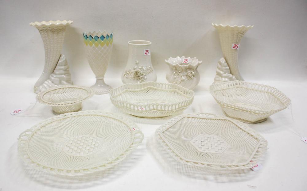 COLLECTION OF BELLEEK PARIAN PORCELAIN 33f4cf