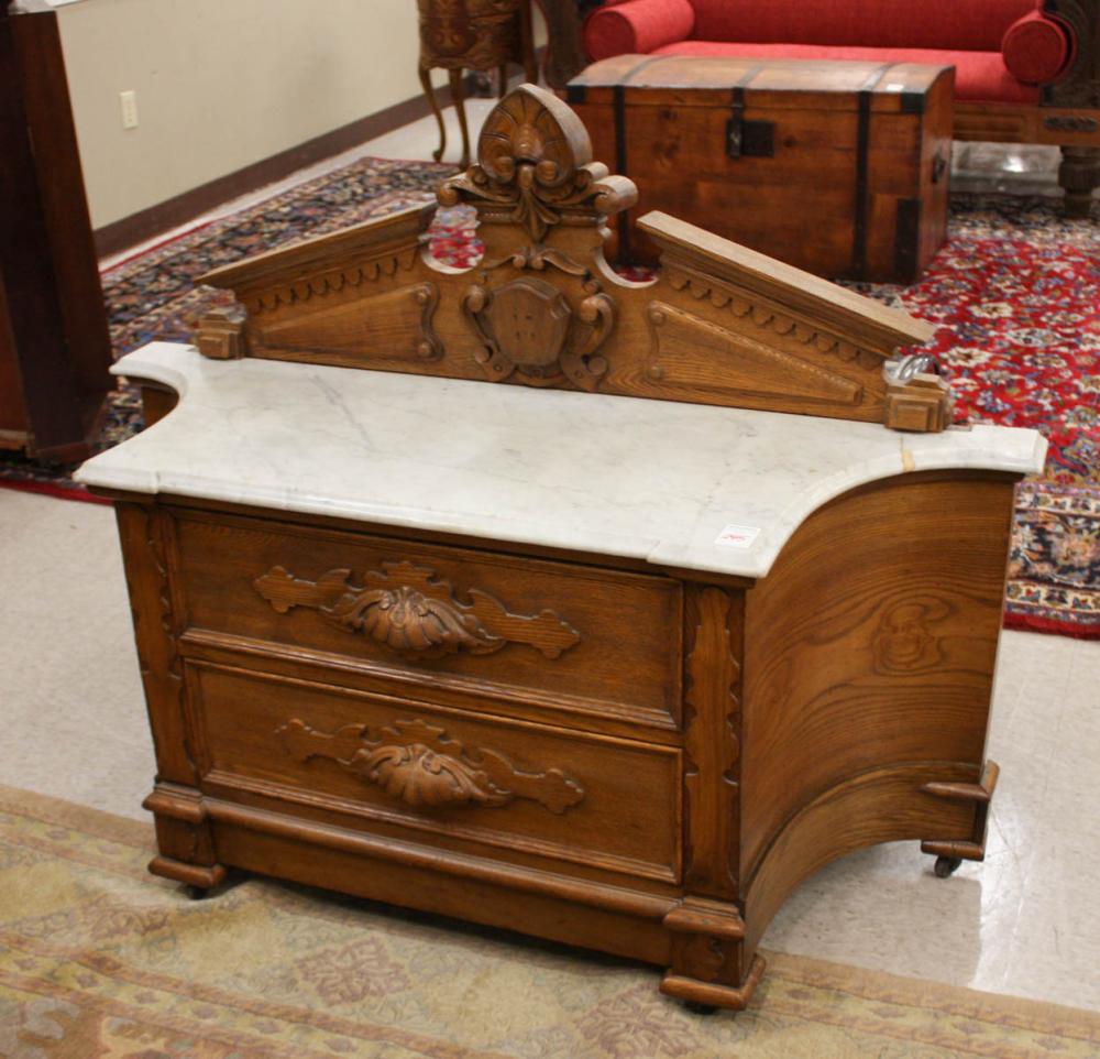 VICTORIAN MARBLE TOP LOW CHEST  33f71b