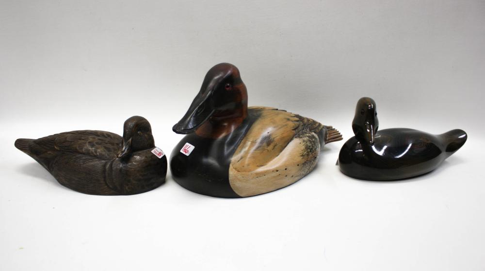 THREE DUCKS UNLIMITED DECORATIVE DECOYS,