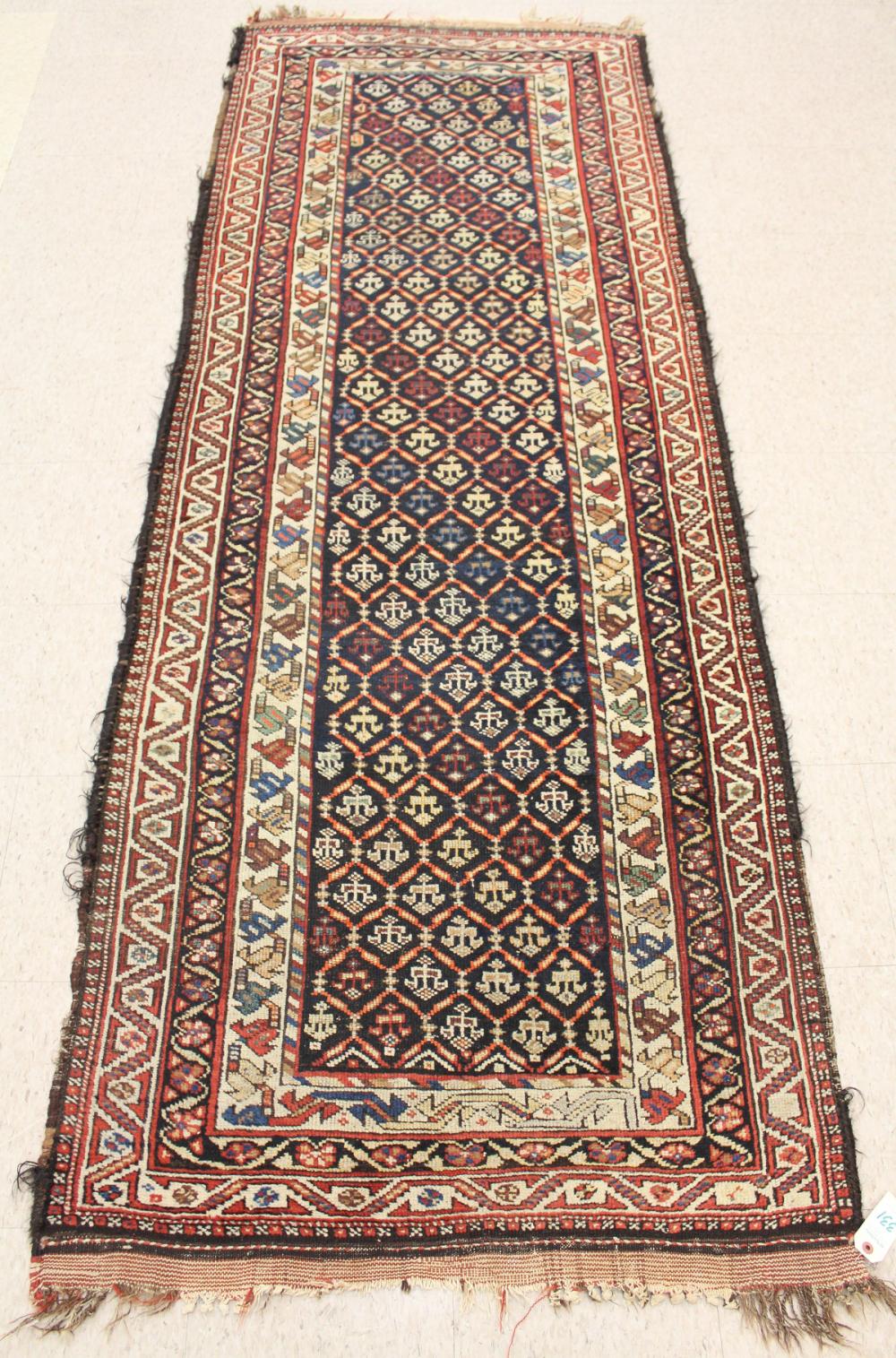 SEMI ANTIQUE PERSIAN TRIBAL AREA 33f77e