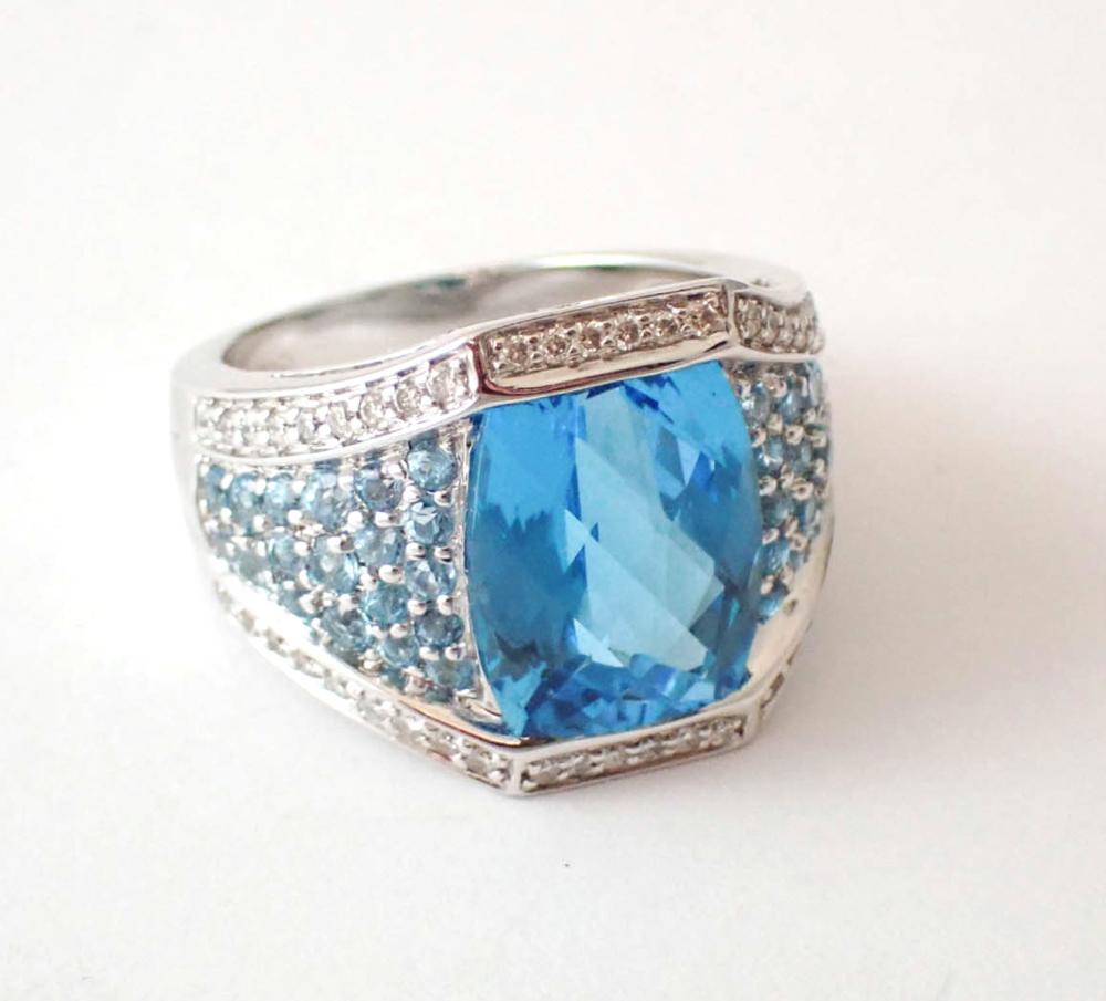 BLUE TOPAZ DIAMOND AND FOURTEEN 33f98a