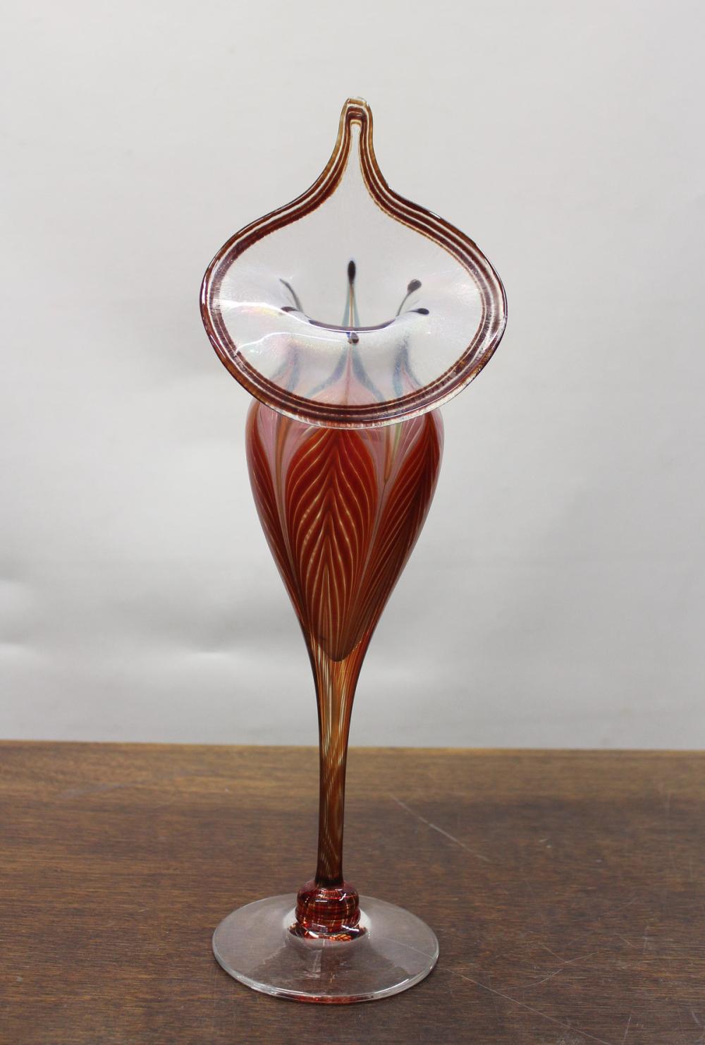 ART GLASS JACK-IN-THE-PULPIT VASE, WITH