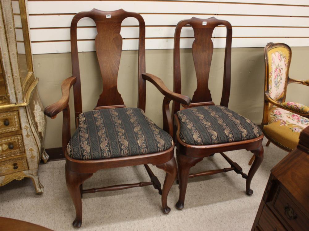 A SET OF FOUR MAHOGANY DINING CHAIRS,