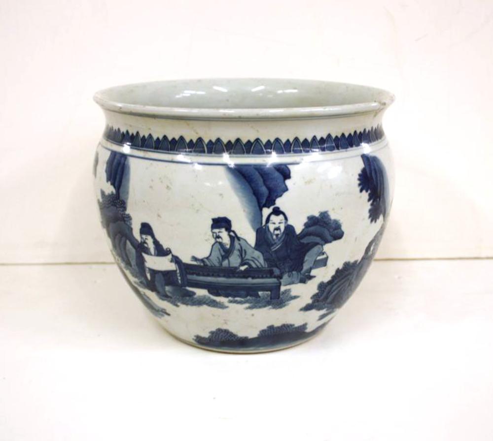 CHINESE BLUE AND WHITE PORCELAIN 33fbfb