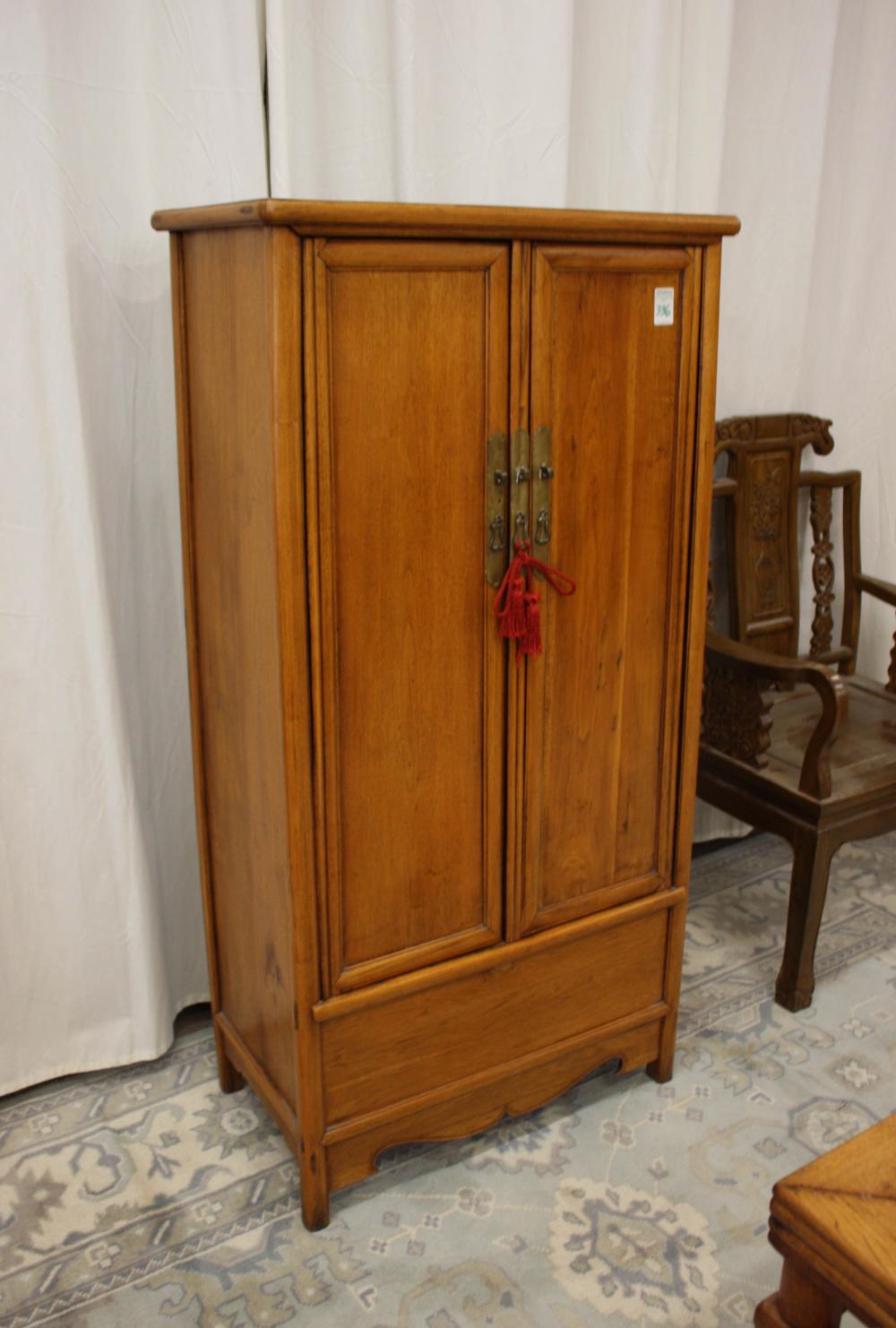 CHINESE MING STYLE ELMWOOD CABINETCHINESE 33fd42