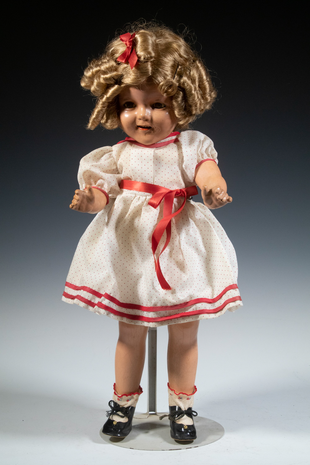 SHIRLEY TEMPLE COMPOSITION DOLL Vintage