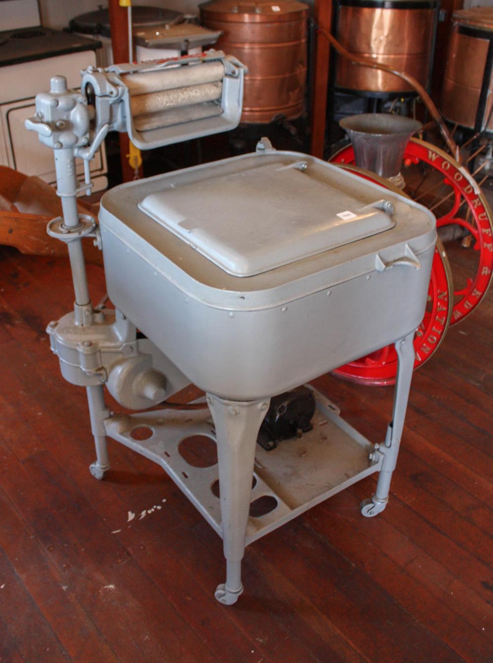 VINTAGE MAYTAG ELECTRIC WASHING 33fd9c