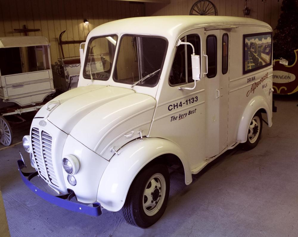 1937 ALPENROSE DAIRY DELIVERY TRUCK1937 33fe4c