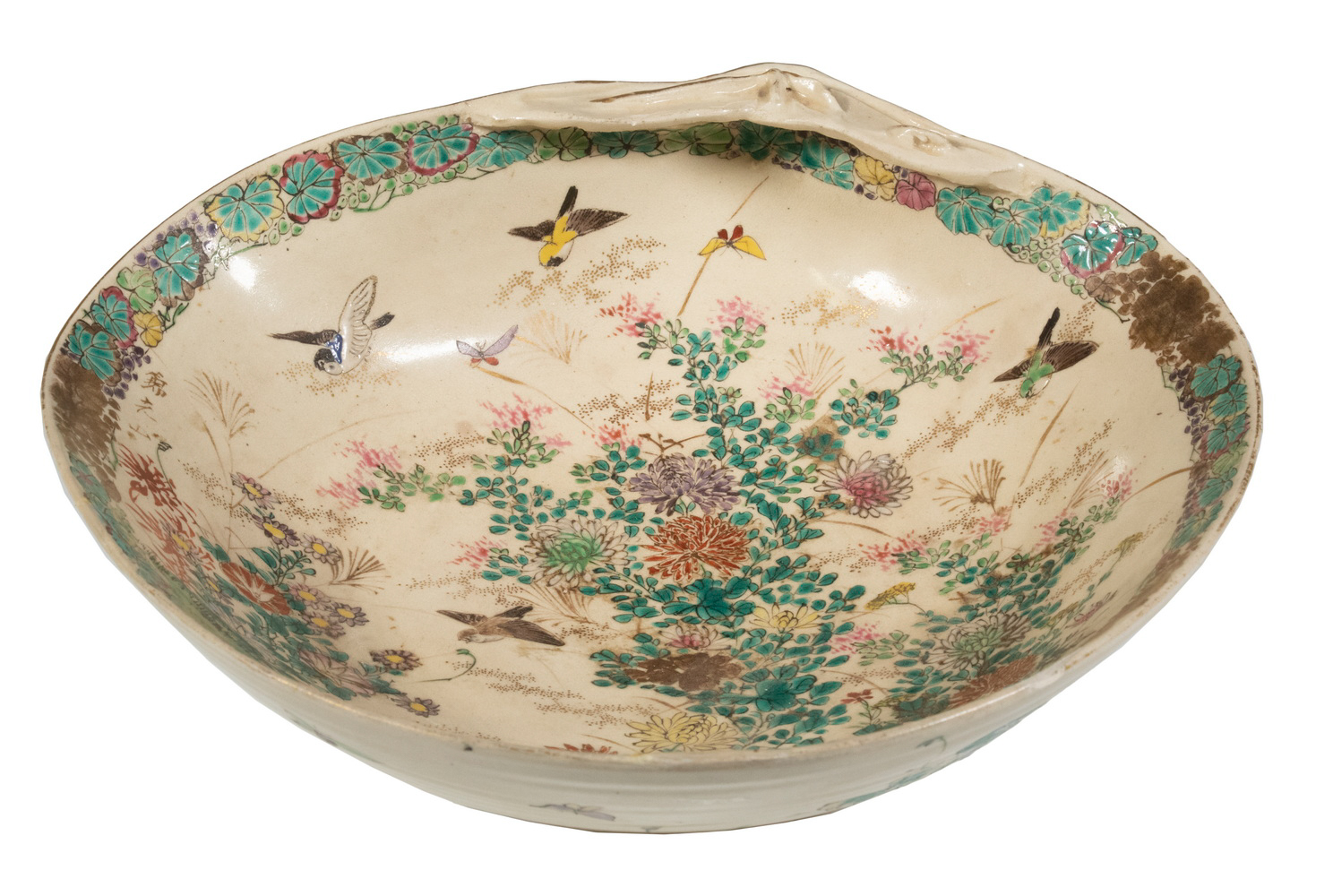 19TH C. SATSUMA BOWL Kinkozan Clamshell