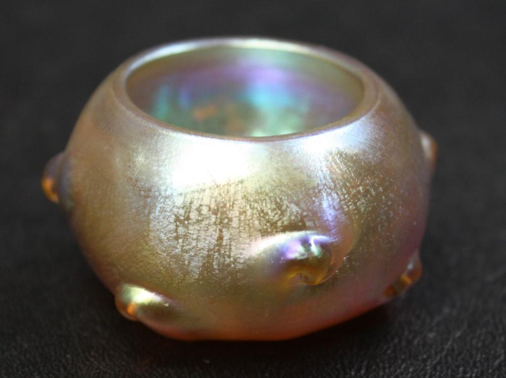 L.C. TIFFANY IRIDESCENT GOLD SALT