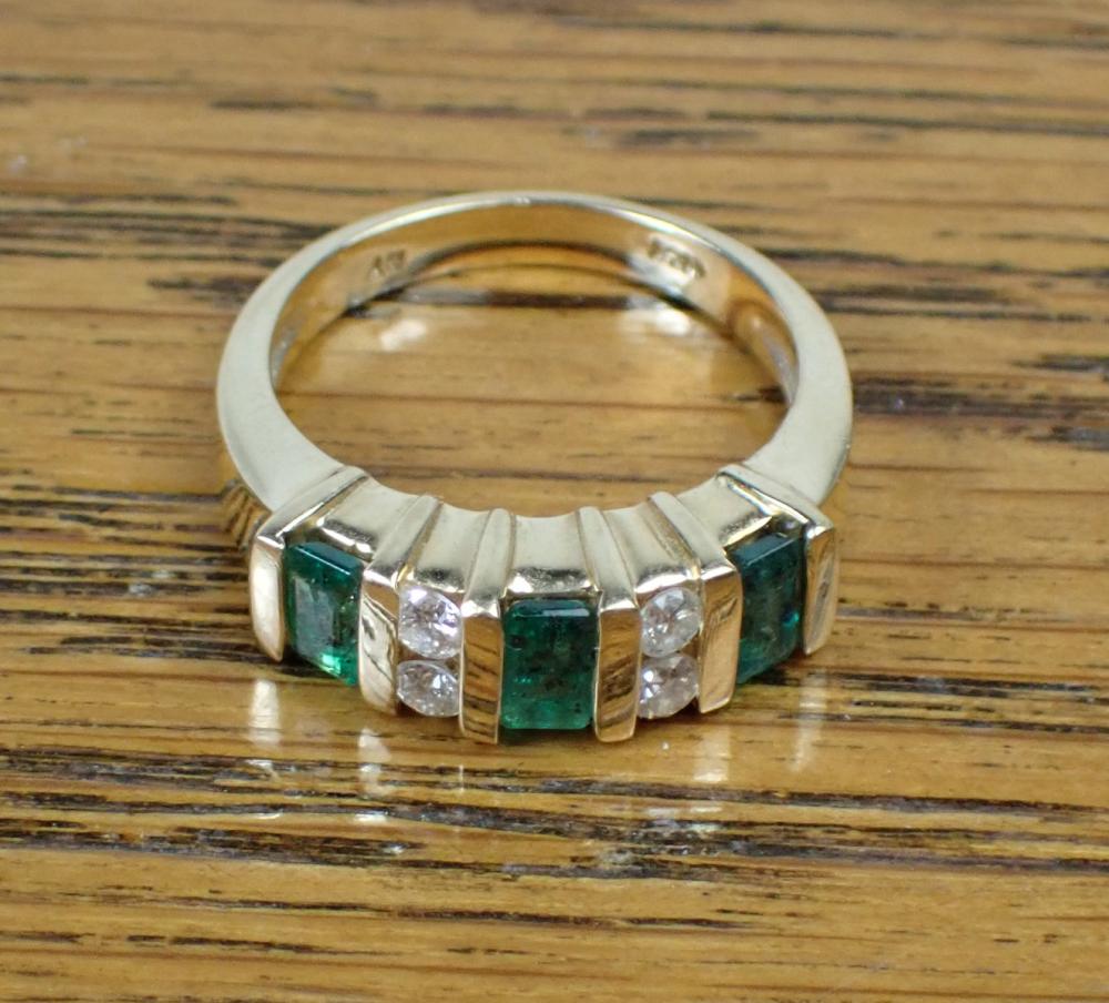 EMERALD, DIAMOND AND GOLD RINGEMERALD,