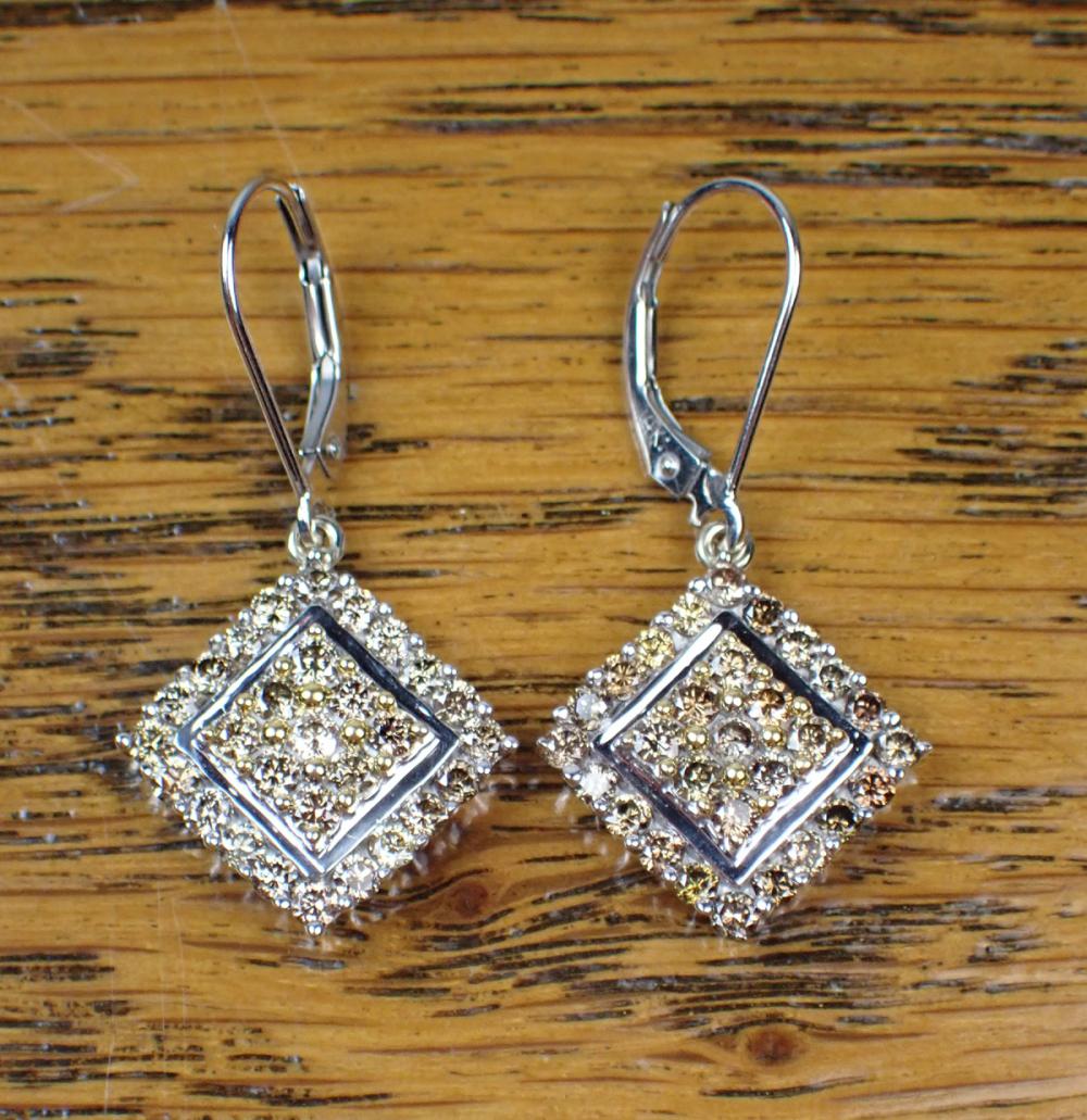 PAIR OF DIAMOND AND GOLD DANGLE