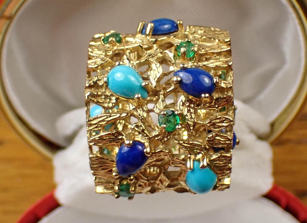 GOLD RING WITH TURQUOISE EMERALDS 3400d9