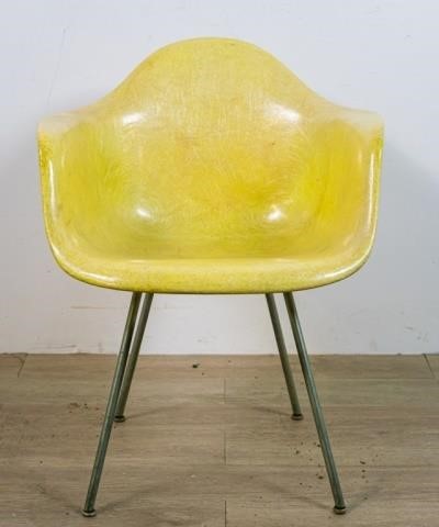 EAMES FOR HERMAN MILLER FIBERGLASS