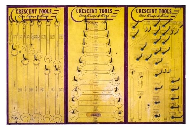 3 CRESCENT TOOLS RACKS DISPLAYS3 340375