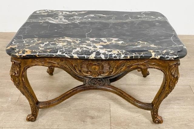 ORNATELY CARVED LOUIS XV STYLE 3403dc