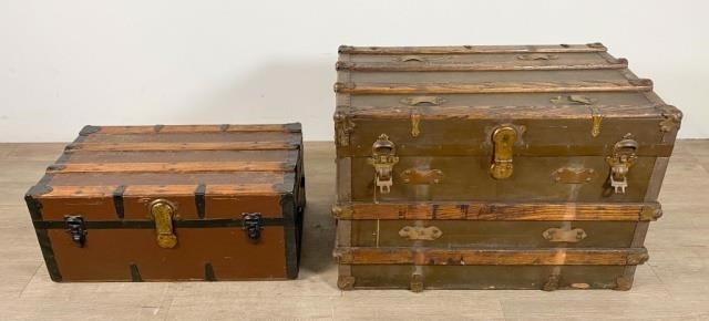 TWO STEAMER TRUNKSTwo steamer trunks.