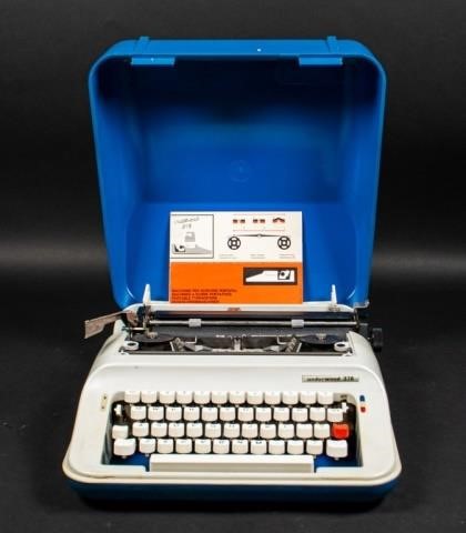 1980 UNDERWOOD 378 PORTABLE TYPEWRITER13  3404a8