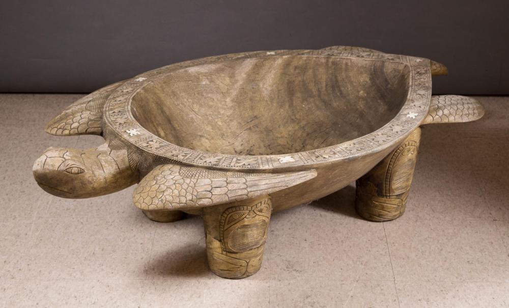 LARGE CARVED WOOD TURTLE-FORM PLANTER