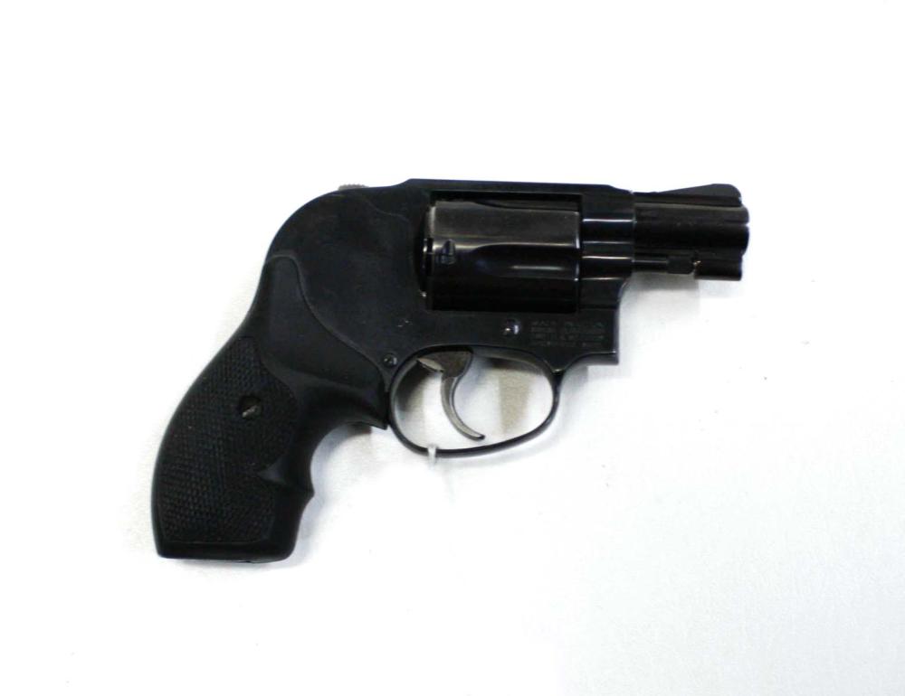 SMITH AND WESSON MODEL 49 REVOLVERSMITH