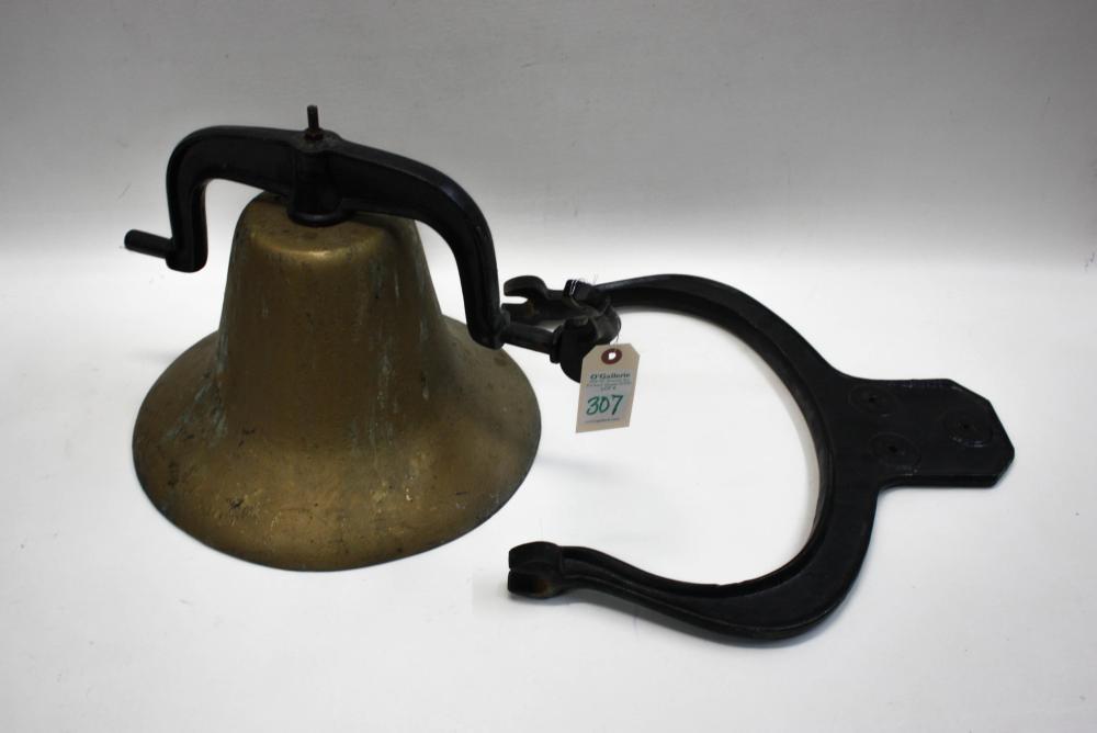 VINTAGE CAST IRON SCHOOL BELL ON 340621