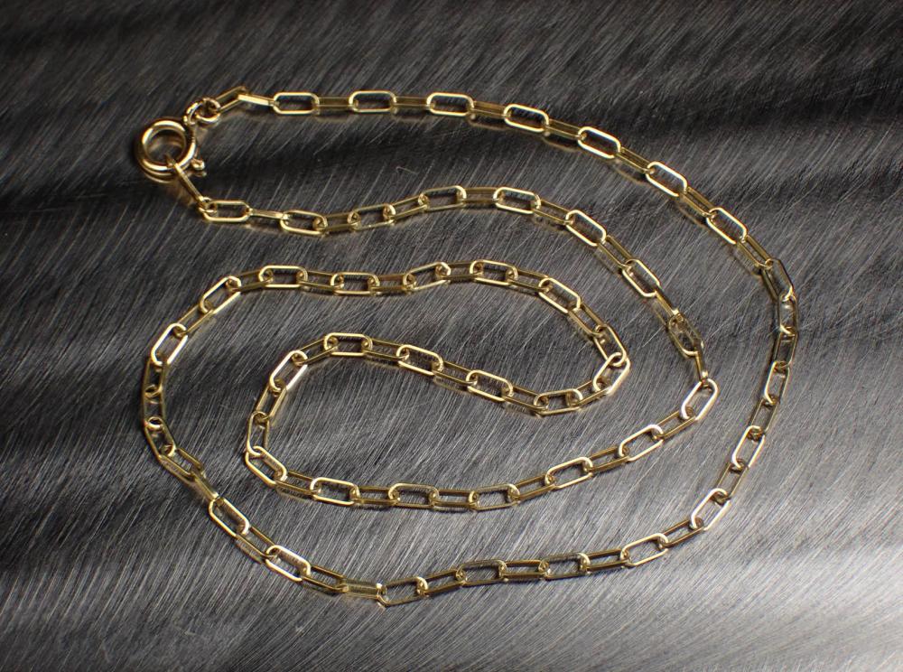 FOURTEEN KARAT YELLOW GOLD CHAIN