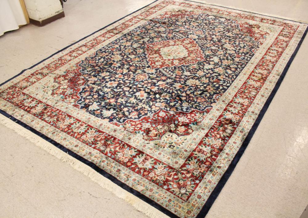 HAND KNOTTED ORIENTAL CARPETHAND 340690