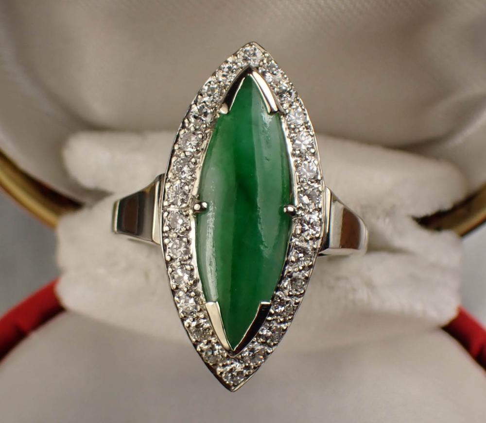 JADE DIAMOND AND WHITE GOLD RINGJADE  3406d5