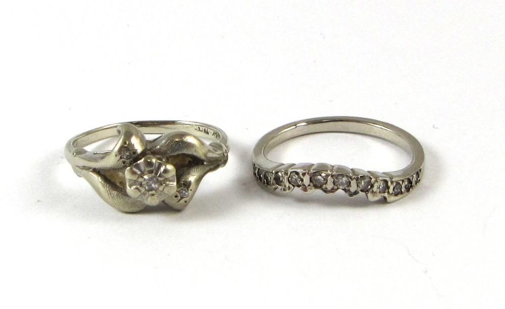 TWO PART DIAMOND AND FOURTEEN KARAT 33e14d